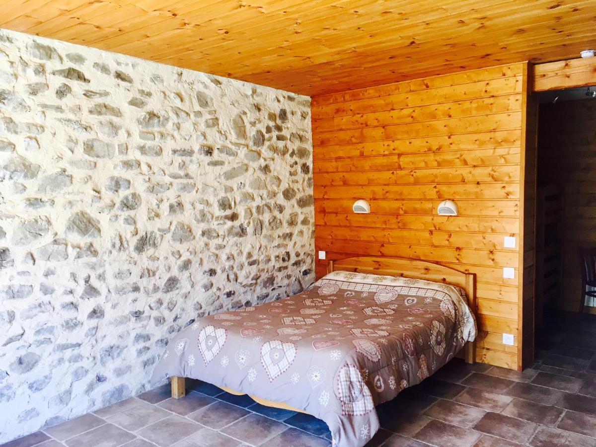 Hotel Restaurant Le Chamois アンセル エクステリア 写真